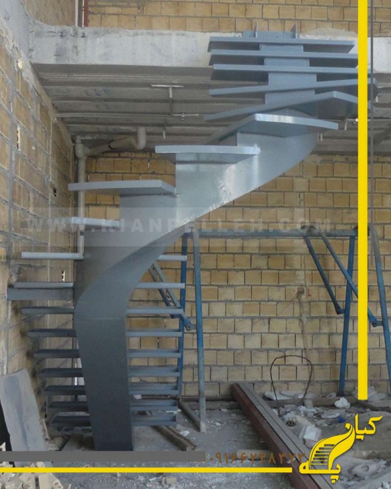 پله ستون فقراتی